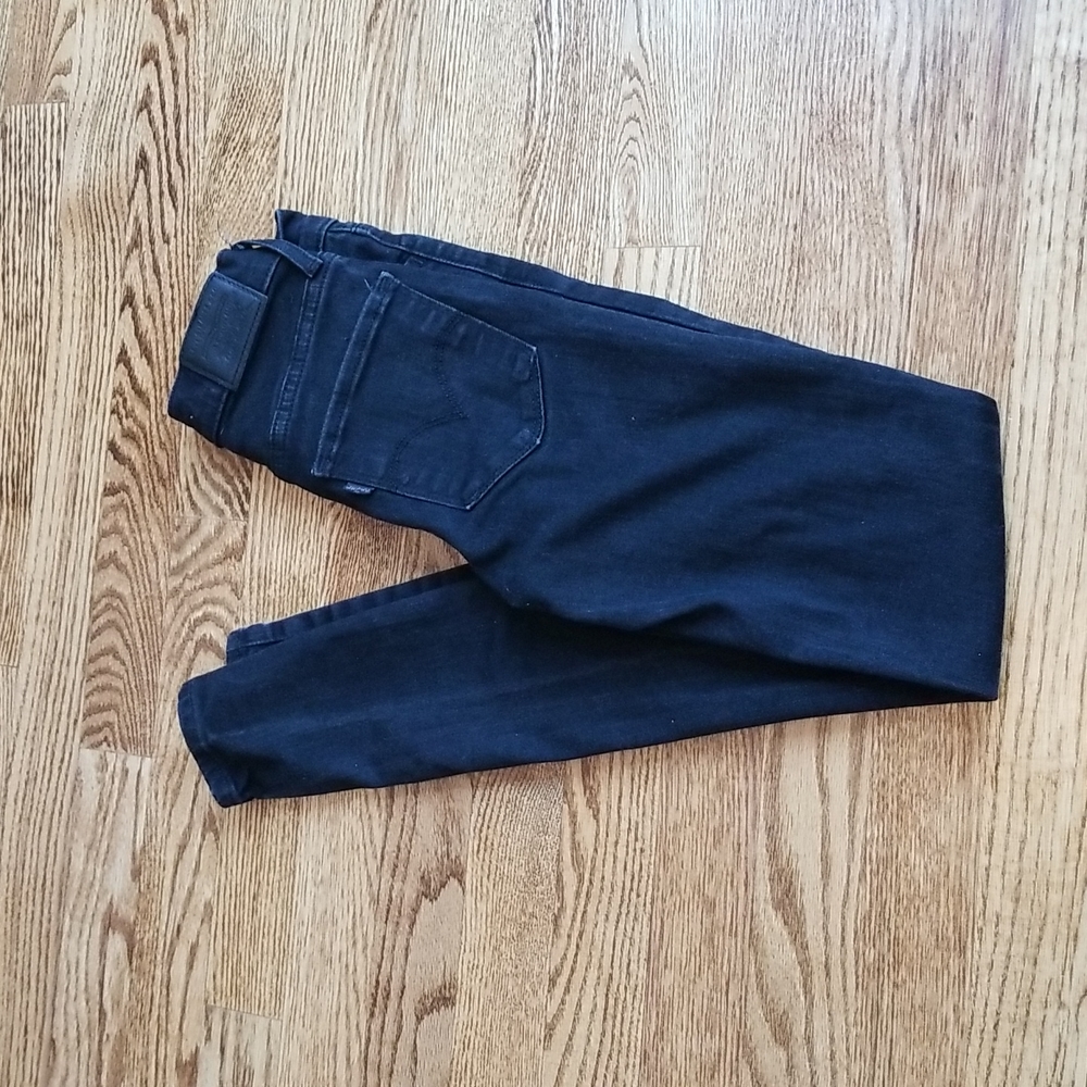 (23W/30L) Levi's 720 Women's High Rise Skinny Cotton Blend Denim Jeans Modern